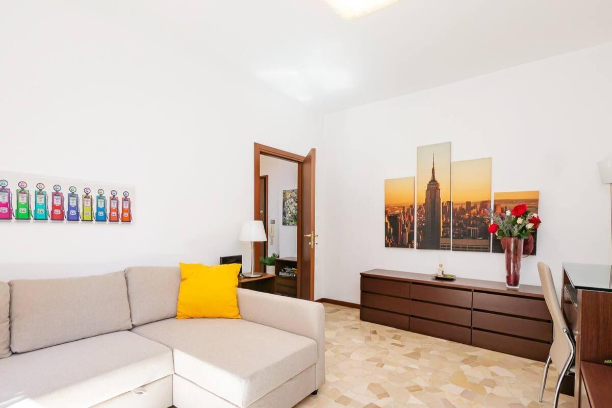 Ihost Apartment - Veneziano 8 Milan Exterior photo